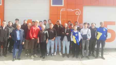 Студенты Астраханского автомобильно-дорожного колледжа посетили с экскурсией специализированный сервис